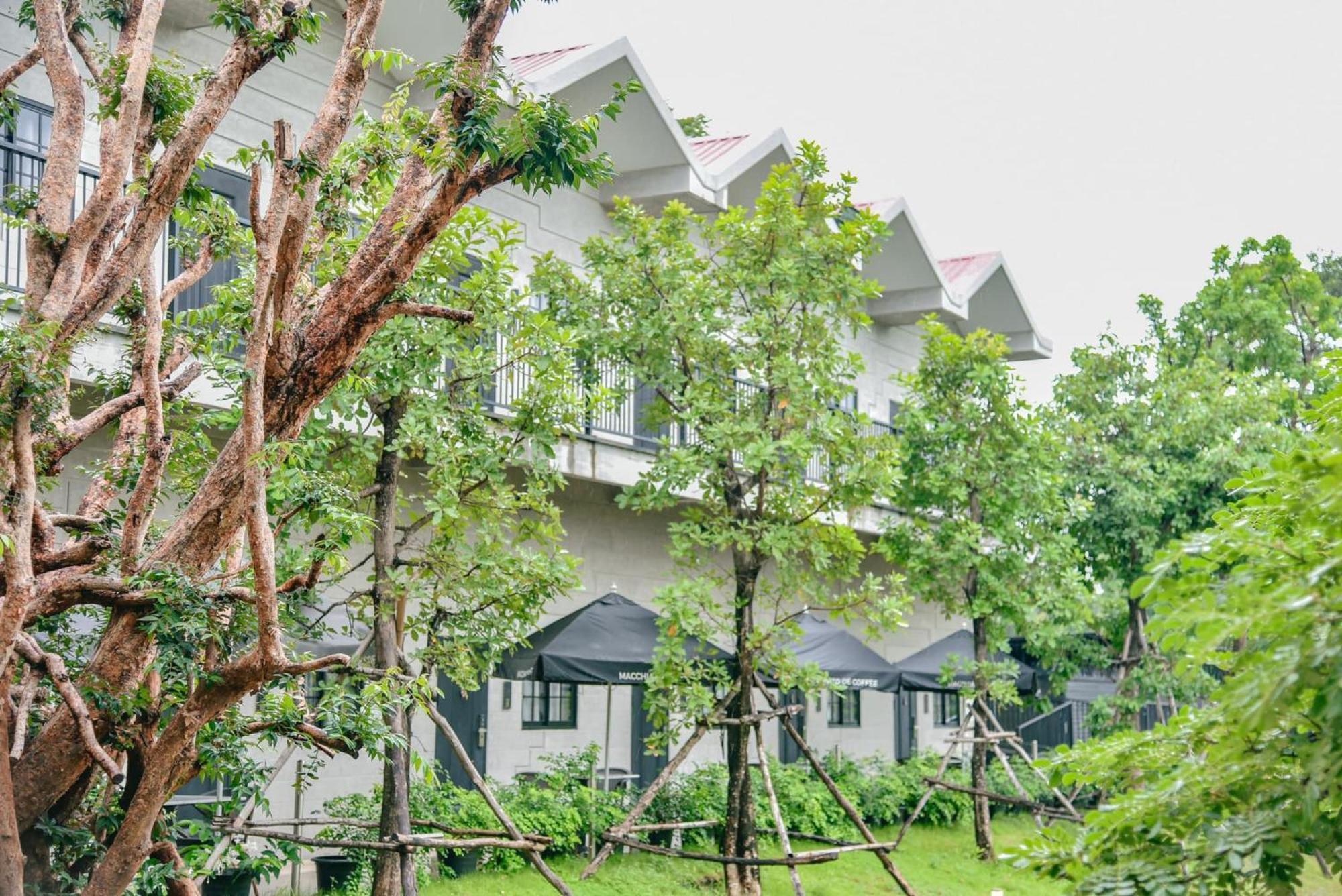 Macchiato Resort Savannakhet Opposite Thai Embassy Exterior photo